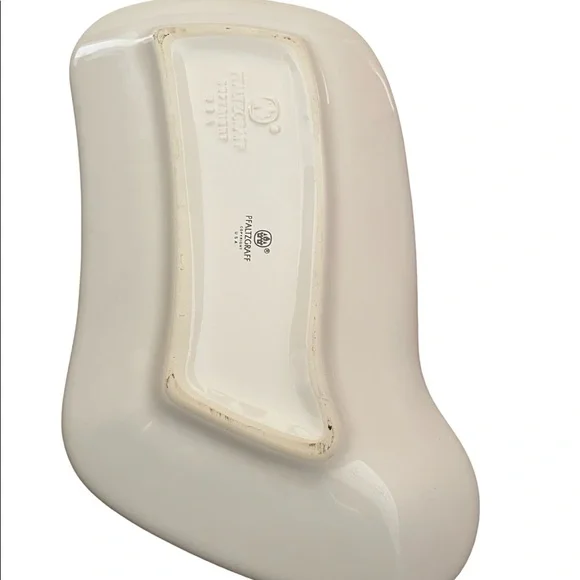 Pfaltzgraff Christmas Stocking Shaped cookie dish - Picture 4 of 4